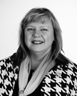 Debra Platt, Advisor