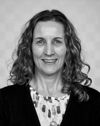 Tina Earley